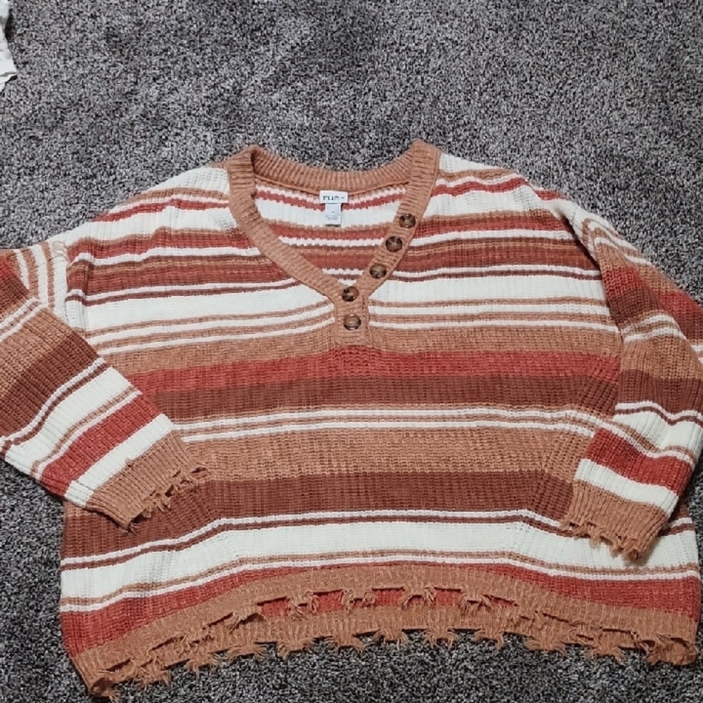 Plus Size Cozy Brown and Cream V-Neck Sweater.